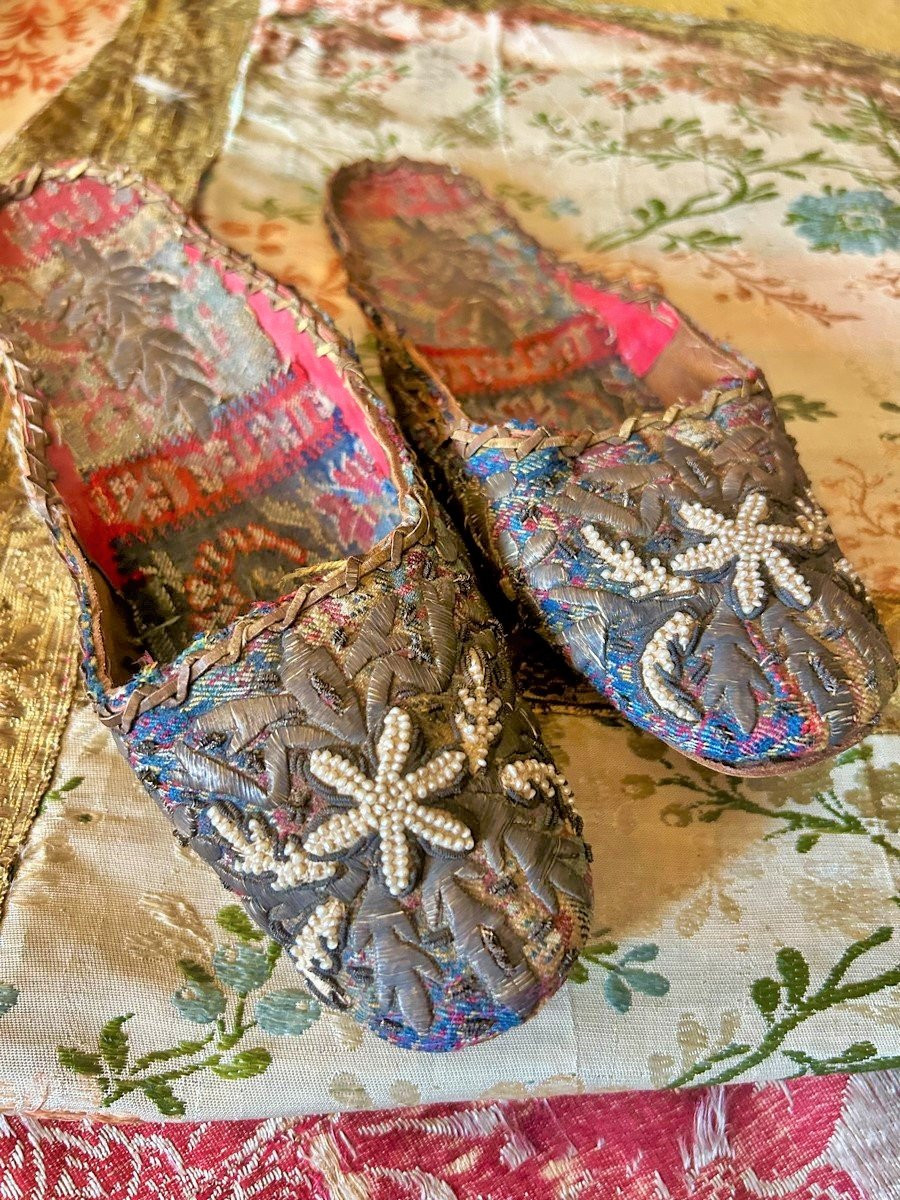 Pair Of Embroidered Ottoman Or Balkan Mules Circa 1850-photo-3