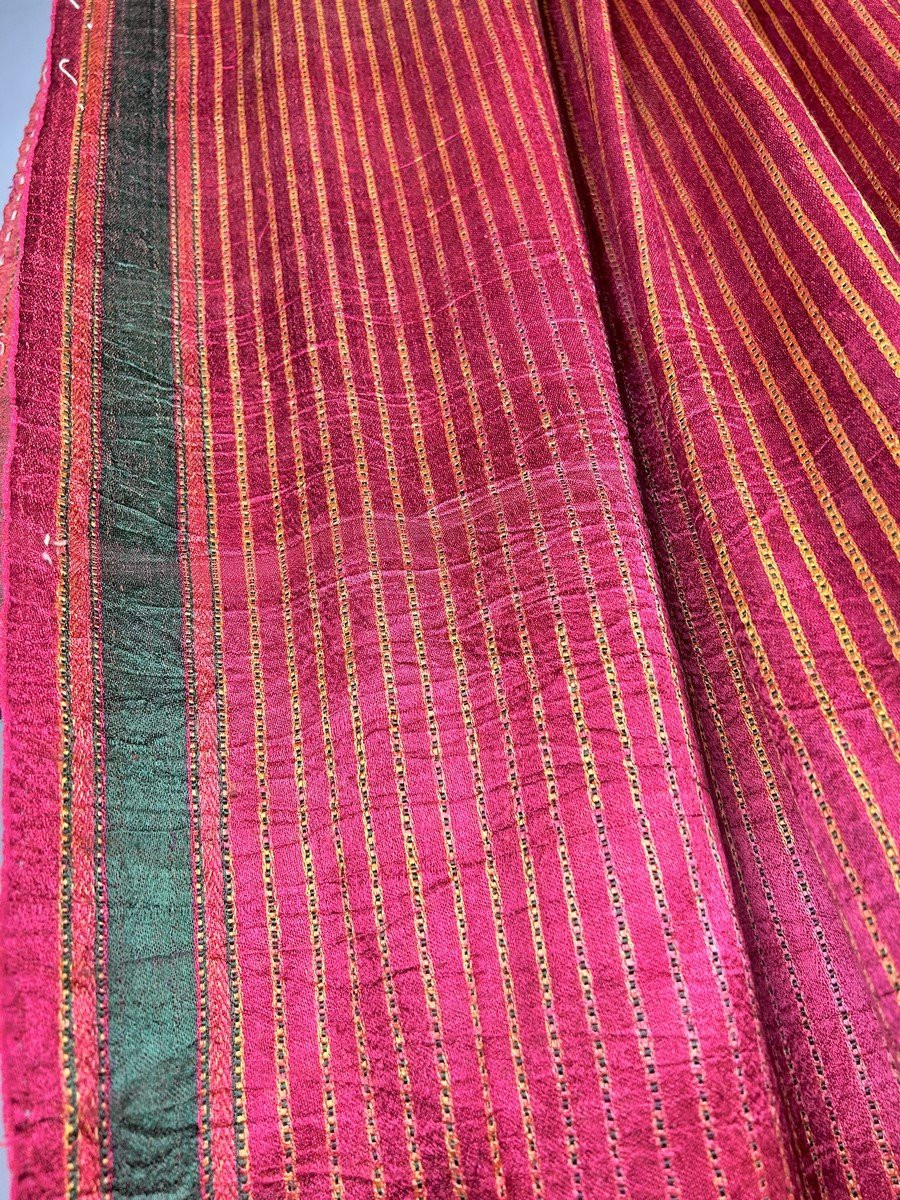 Long Sari indien en satin tissé à rayures Circa 1920-photo-2