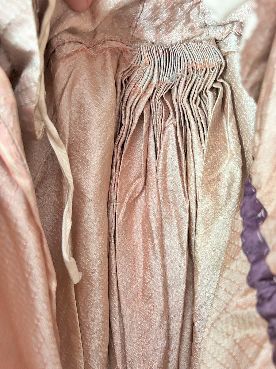 Round Gown In Pinkish Taffeta With Mitten Sleeves - France First Republic C. 1792-95-photo-8