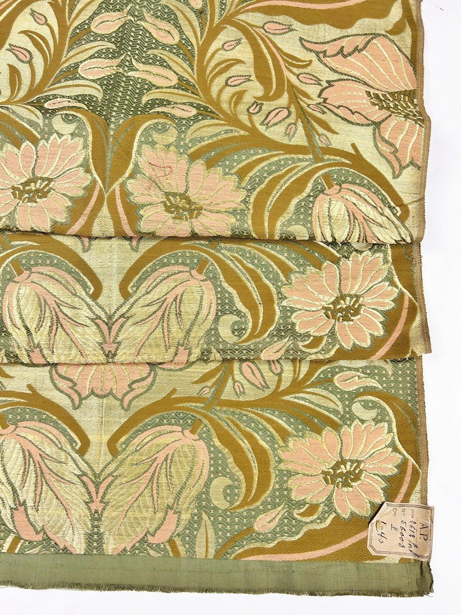 An Art Nouveau Jacquart Weaven Length - France Circa 1900-photo-5