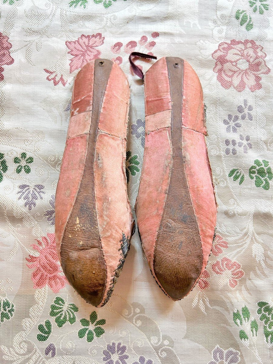 Précieuses paire de mules de Harem - Empire Ottoman fin XVIIIe siècle-photo-2