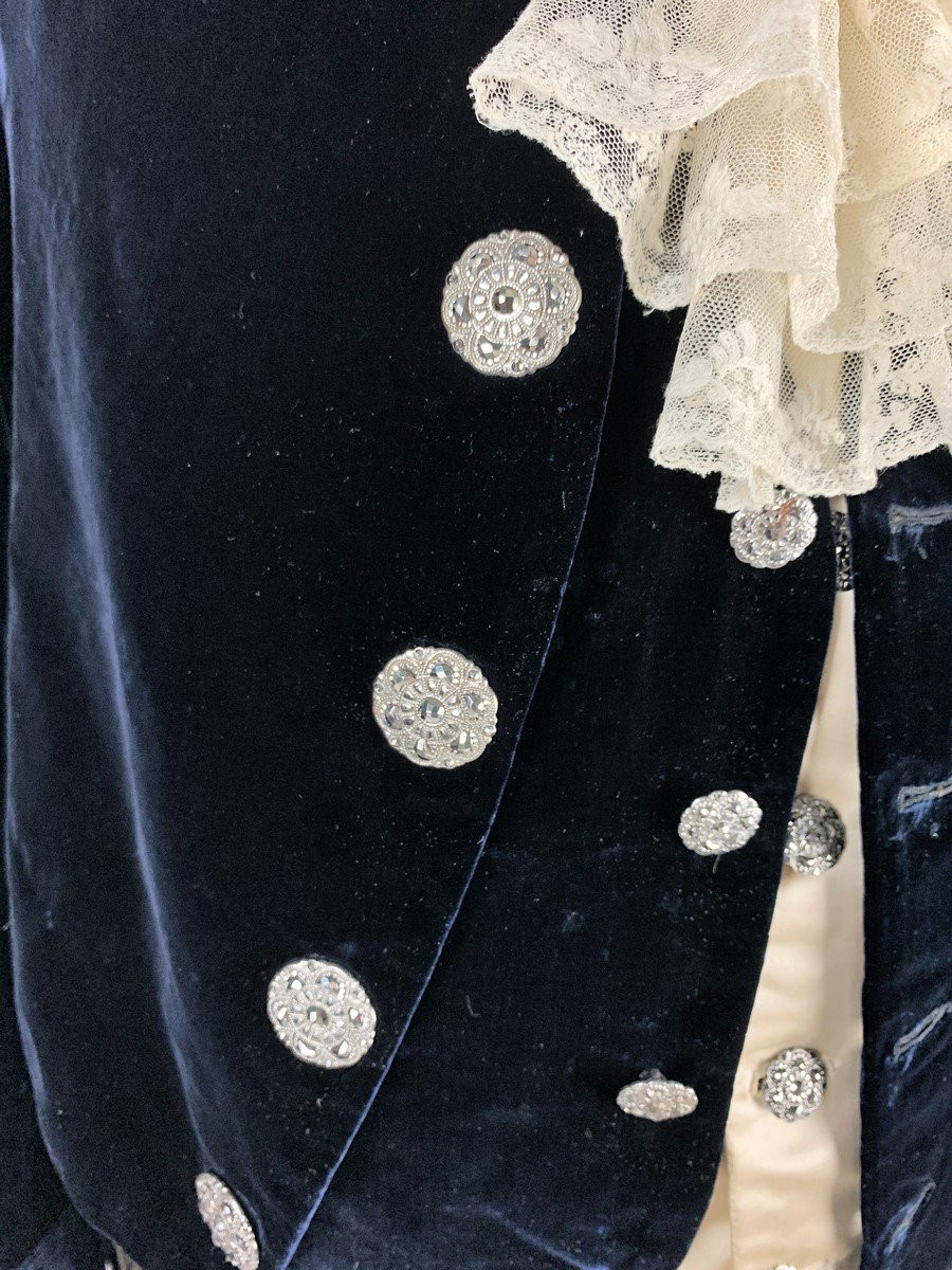 Habit de cour britannique complet en velours bleu-nuit - Angleterre Circa 1910-1930-photo-5