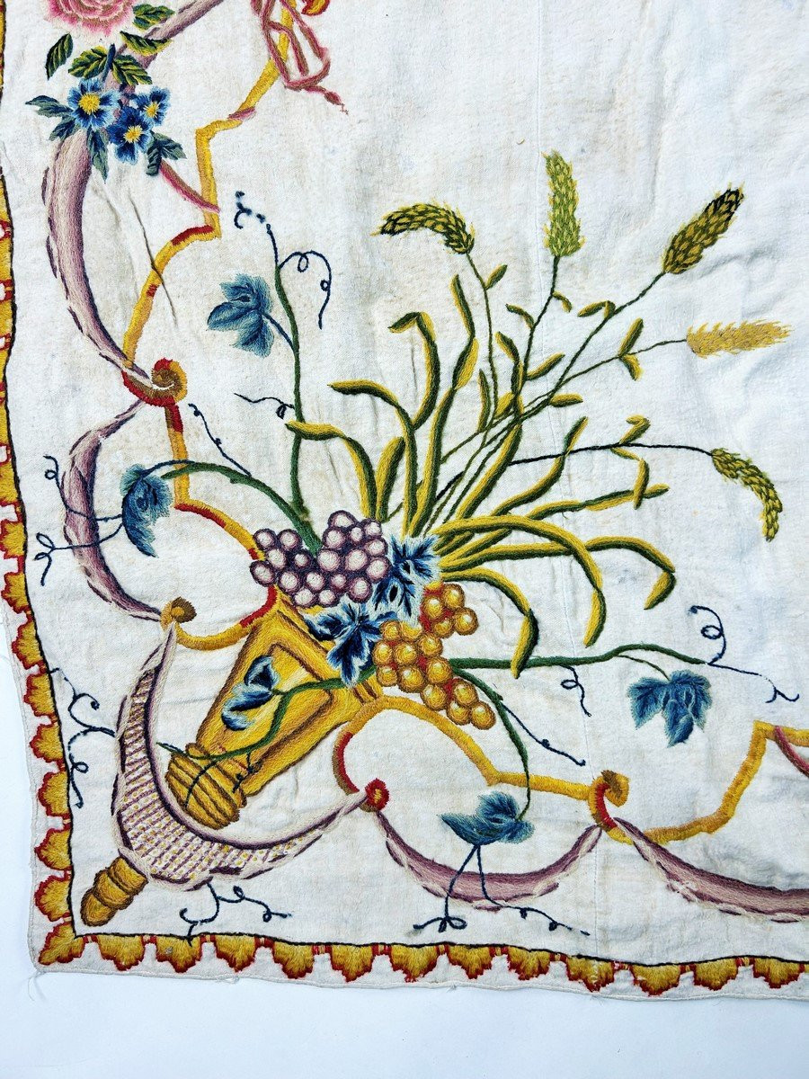 Cambrasine ou Crewel Work, broderie de laine polychrome sur Ratine peluchée - France Circa 1700-photo-4