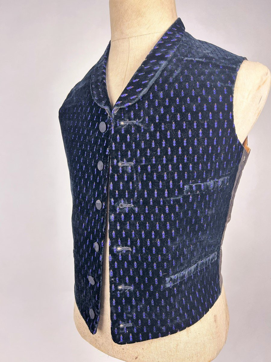 Miniature Brocaded Velvet Waistcoat Of An Elegant Man - France, Provence, Circa 1870-1890-photo-3