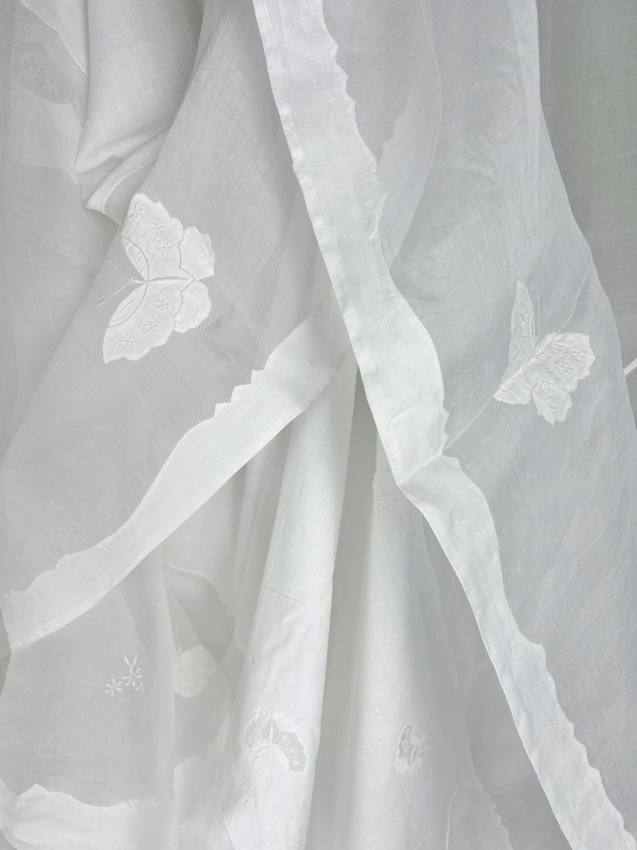 Prestigious Embroidered Organdy Tablecloth From Maison Louis Rouff - Paris, First Half Of The 20th Century -photo-2