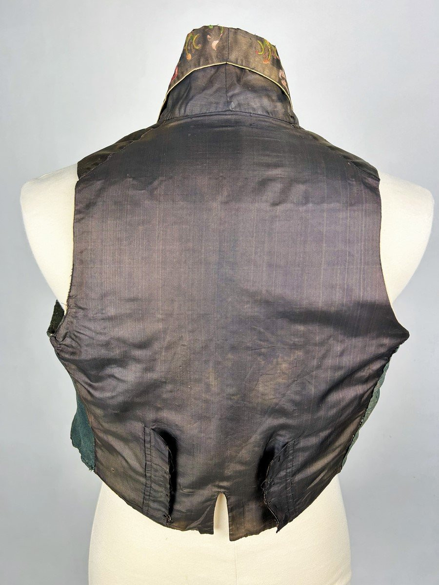 Dandy's Waistcoat In Embroidered Chimney Sweep Satin - France Circa 1815-1825-photo-5