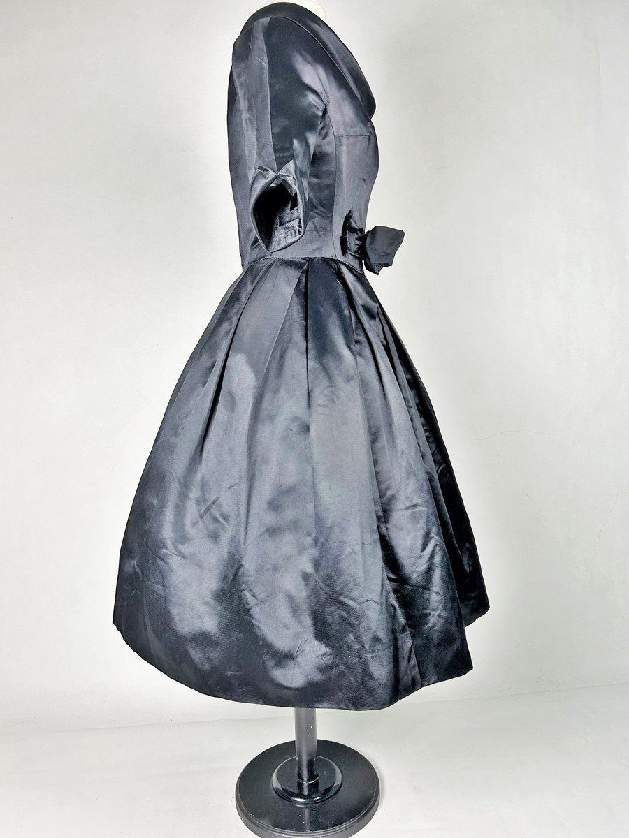 A Black Silk Cocktail Dress By Christian Dior Hc - Fuseau Line Autumn Winter 1957-1958-photo-1
