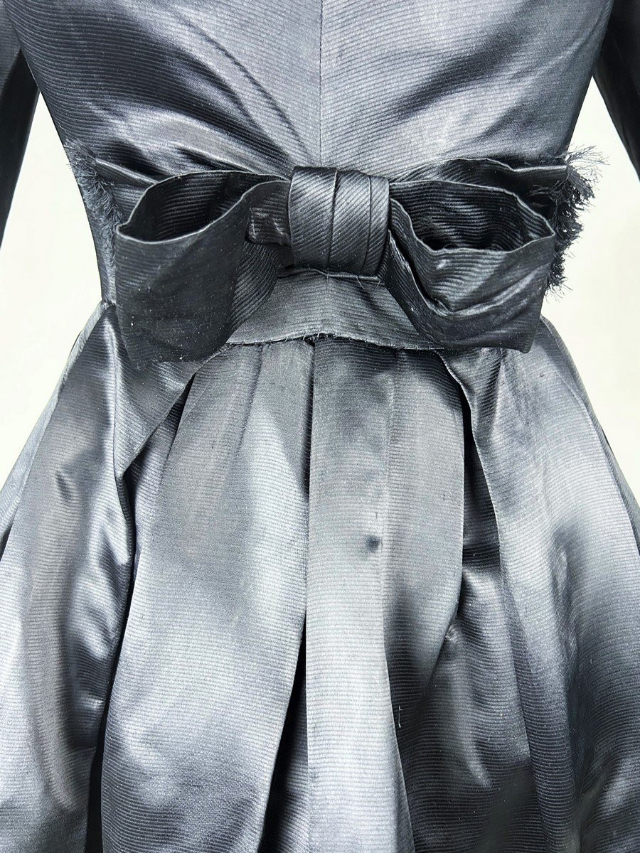 A Black Silk Cocktail Dress By Christian Dior Hc - Fuseau Line Autumn Winter 1957-1958-photo-4