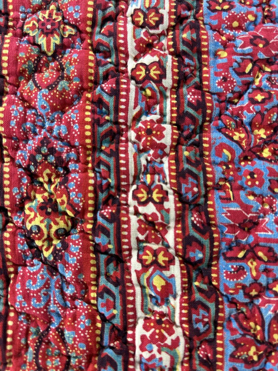 Quilted Skirt In Striped Red And Lapis Blue Indian Fabric - Provence, Circa 1870-photo-5