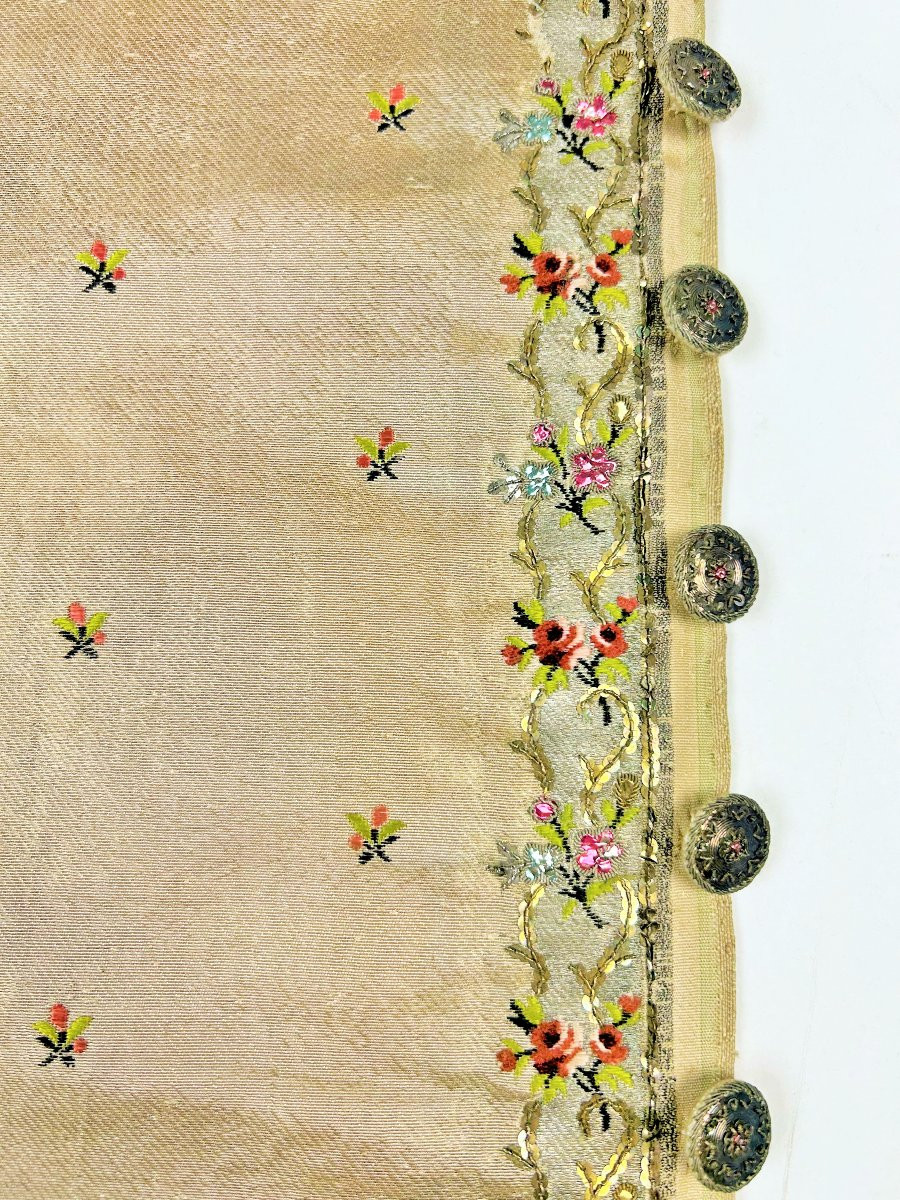 Court Waistcoat Front In Gold And Silver Cloth, Embroidered With Bullion And Tinsel, France, C. 1750-photo-2