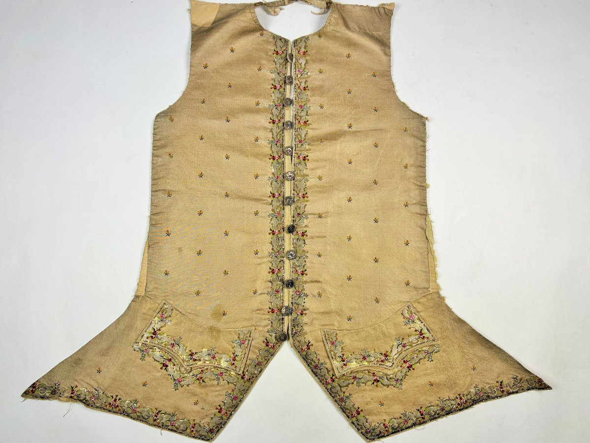 Court Waistcoat Front In Gold And Silver Cloth, Embroidered With Bullion And Tinsel, France, C. 1750-photo-4