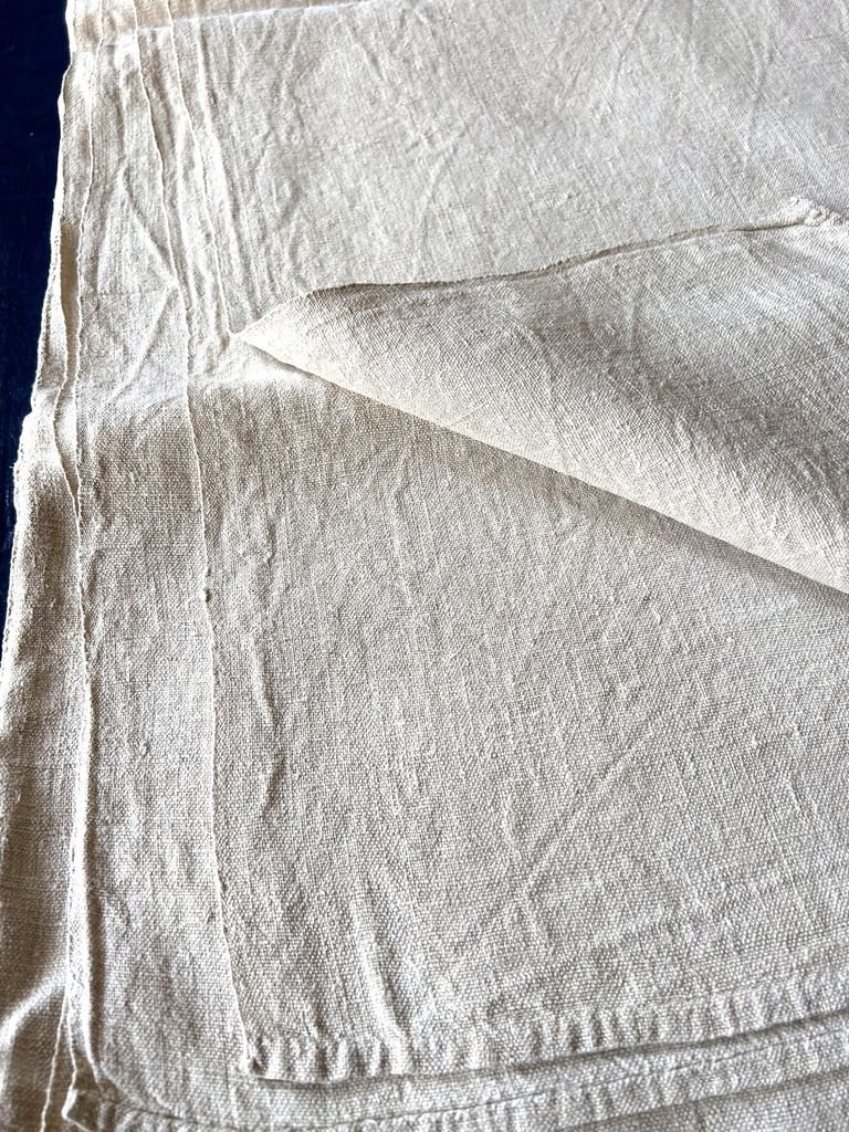 A Siamese Cloth Monogrammed Hm - French Countryside, 19th Century-photo-1