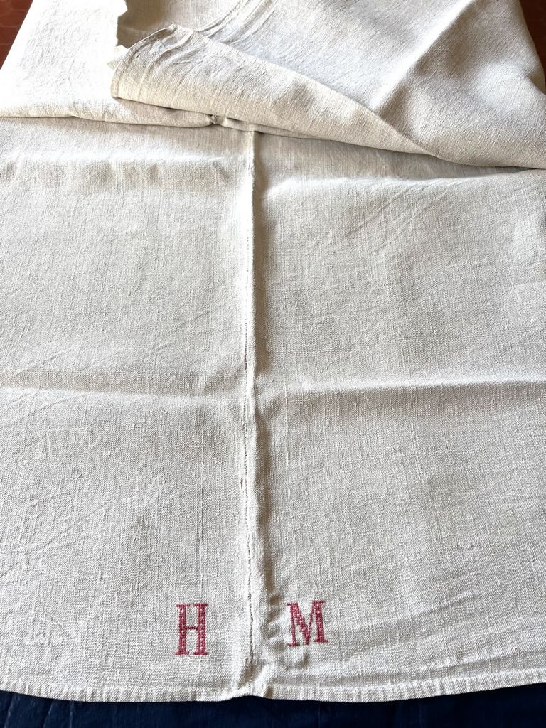 A Siamese Cloth Monogrammed Hm - French Countryside, 19th Century-photo-4