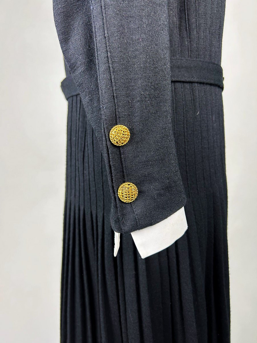 Chanel's Ford, Gabrielle Chanel's 'little Black Dress' In Black Wool Jersey, Circa 1970-photo-2