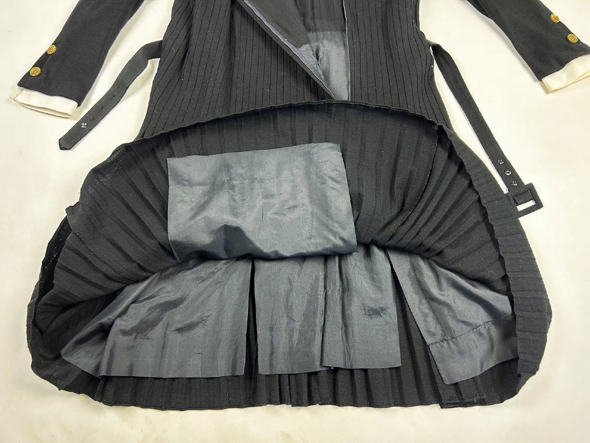 Chanel's Ford, Gabrielle Chanel's 'little Black Dress' In Black Wool Jersey, Circa 1970-photo-7