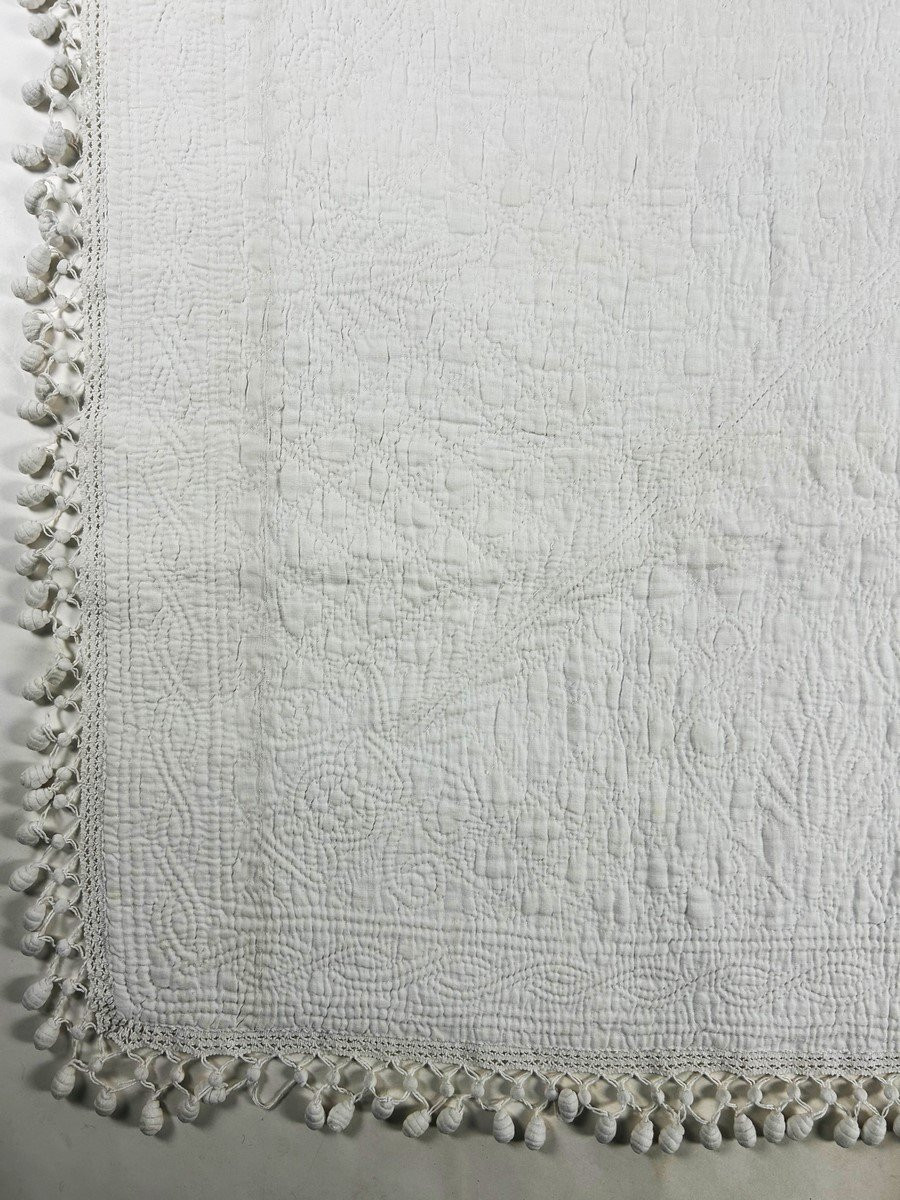 Small Boutstitched Wedding Quilt - Provence, First Empire Period, Circa 1810-photo-4