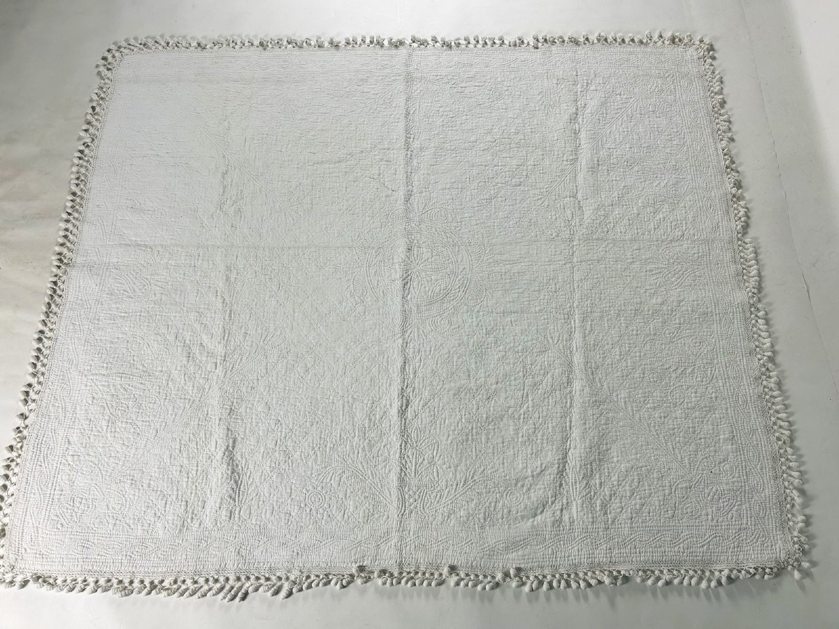 Small Boutstitched Wedding Quilt - Provence, First Empire Period, Circa 1810-photo-4