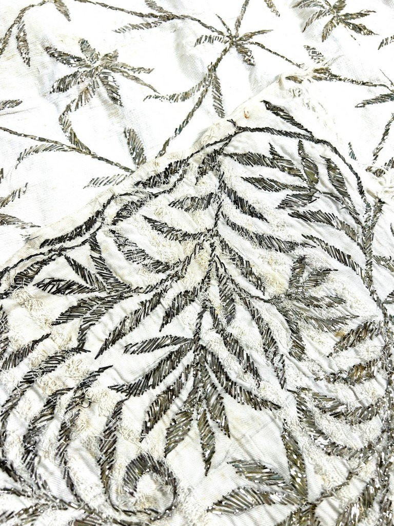 Large Hammam Or Peshtemal Towel In Terry Cotton Embroidered With Silver - Ottoman Greece, Late 19th Century-photo-2