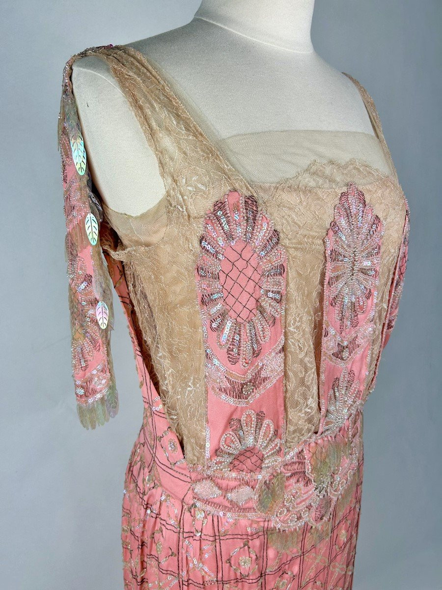 Ball Gown In Pink Silk Rep Embroidered With Iridescent Sequins - Rolf & Cie - Paris Circa 1920-1925-photo-1