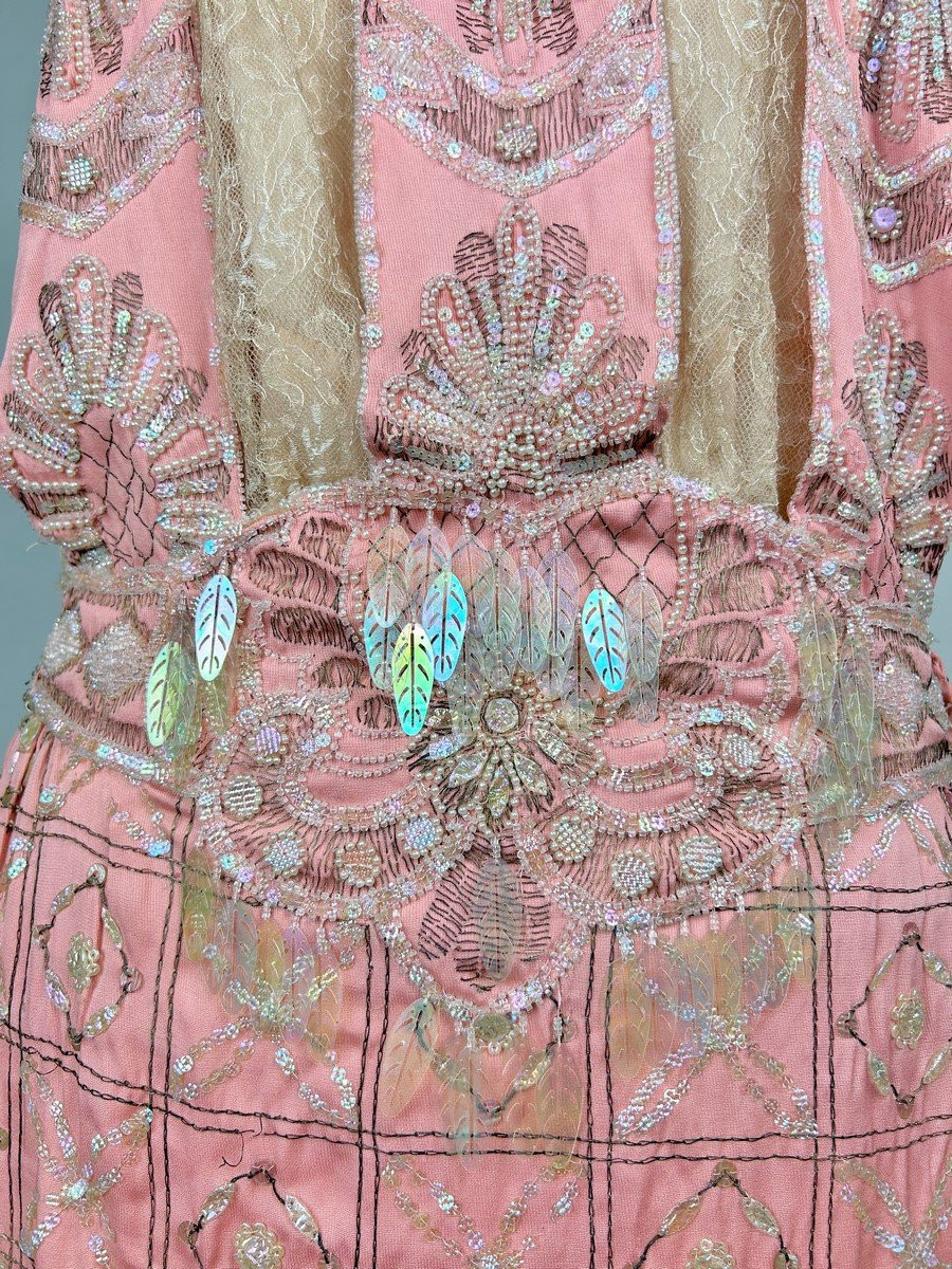 Ball Gown In Pink Silk Rep Embroidered With Iridescent Sequins - Rolf & Cie - Paris Circa 1920-1925-photo-7