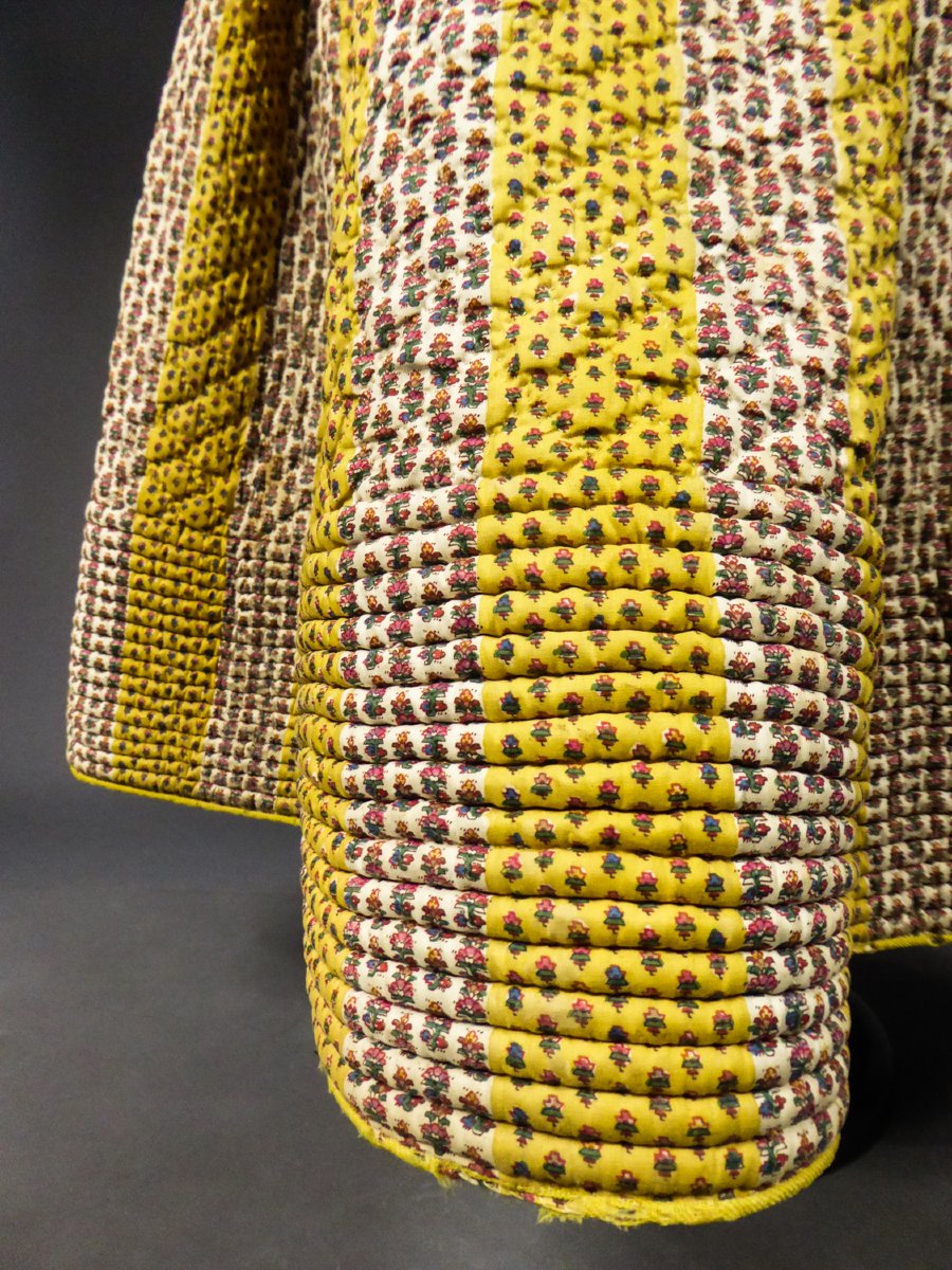 Quilted Skirt Or Petticoat In Indian Chevron Print - Provence, Circa 1860-photo-8