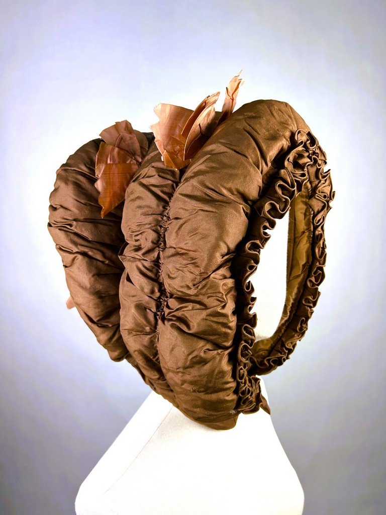 Calèche  en taffetas pour coiffure montée - Période Regency Angleterre fin XVIIIe siècle-photo-2