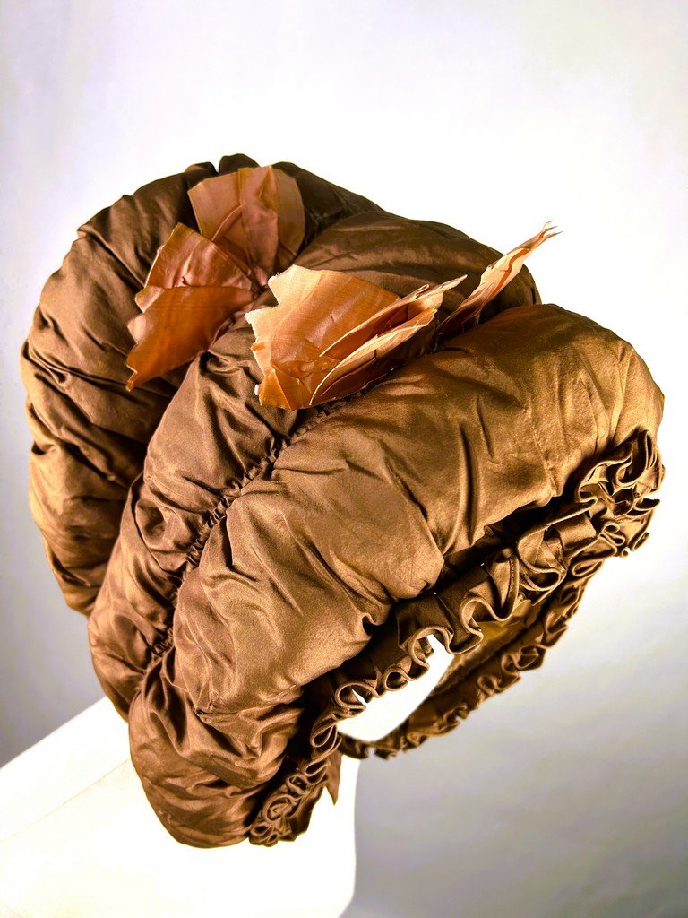 Calèche  en taffetas pour coiffure montée - Période Regency Angleterre fin XVIIIe siècle-photo-3