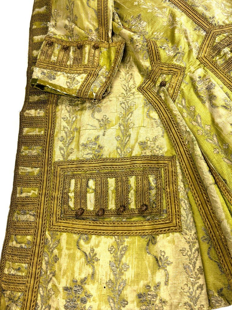 Court Dress In Gold And Silver Brocade - Louis XIV Period - Second Half Of The 17th Century-photo-7
