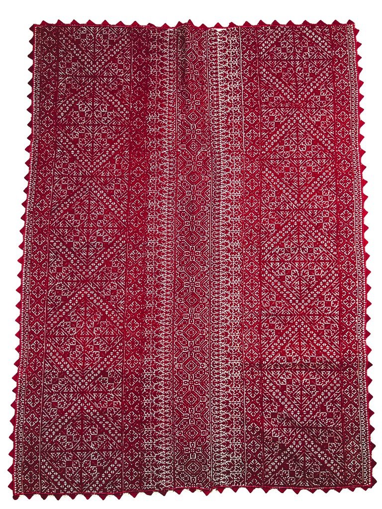 Dessus de coffre en Broderie de Fès et camaieu de rouge cochenille - Maroc Fin XIXe siècle -photo-2