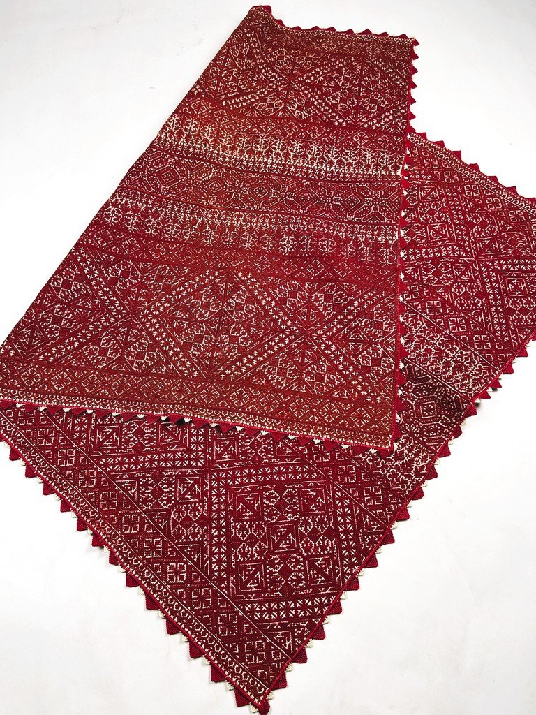 Dessus de coffre en Broderie de Fès et camaieu de rouge cochenille - Maroc Fin XIXe siècle -photo-3