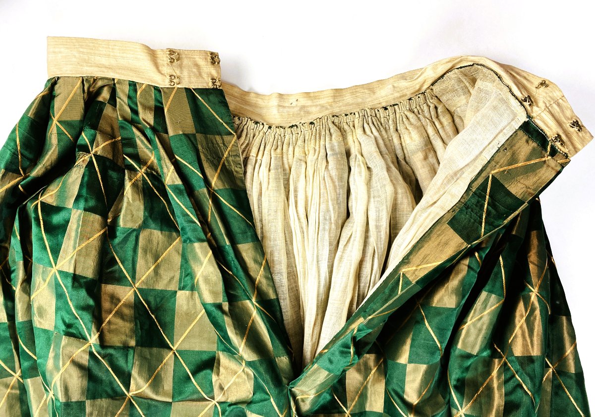 Checkered Damask Crinoline Day Dress - Early Second Empire Period, Circa 1855-photo-8