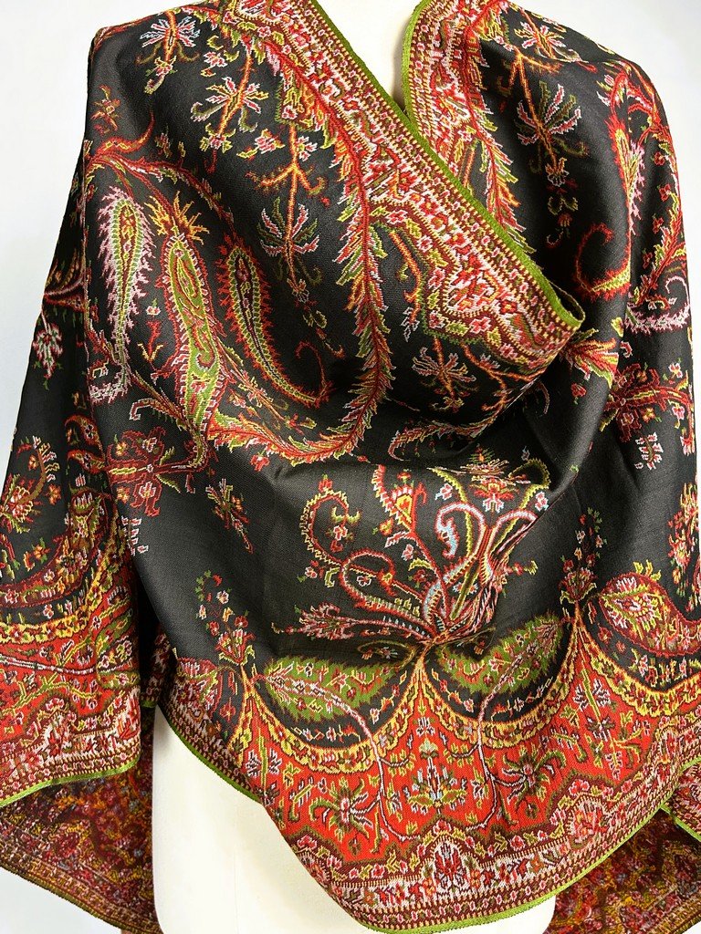 A French Cashmere "burnous" Scarf, Circa 1850-photo-8