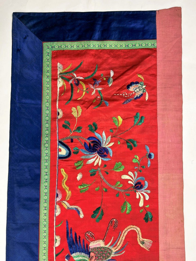 An Embroidered Satin Temple Banner - China, Circa 1900-1930-photo-5