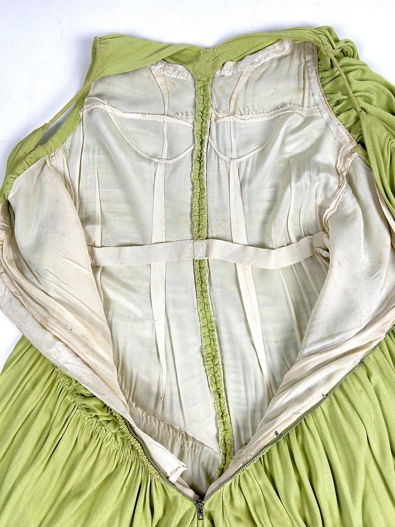 Robe du soir de Madame Grès (attribuée à) en jersey vert céladon - Paris Circa 1935-1940-photo-8