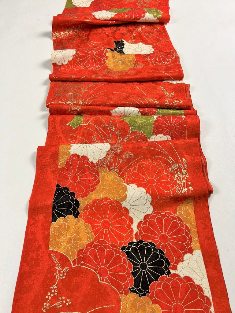 Métrage complet d'un damas de soie imprimé à l'or pour Kimono - Japon Circa 1950-1960-photo-5