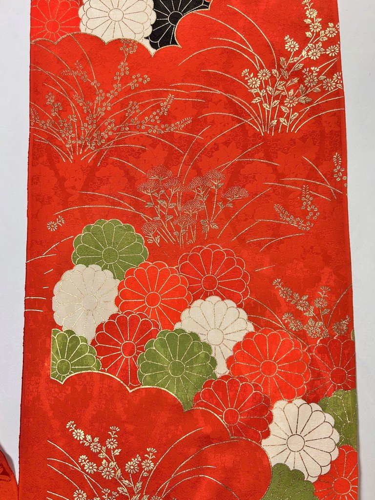 Métrage complet d'un damas de soie imprimé à l'or pour Kimono - Japon Circa 1950-1960-photo-6