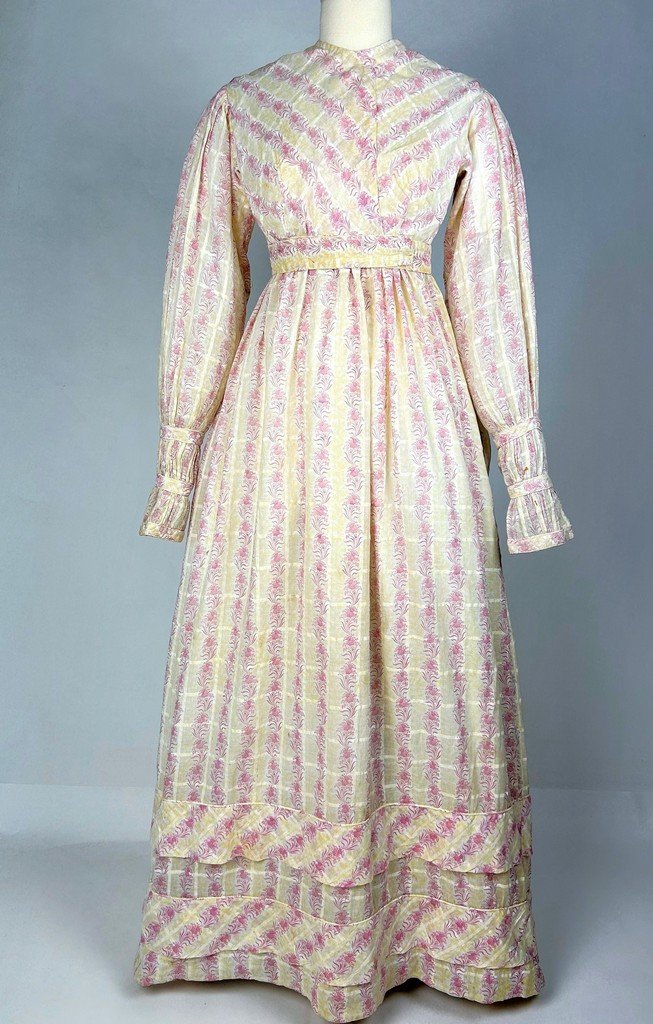 Robe d'été en mousseline imprimée - Angleterre période Regency Circa 1820-photo-3
