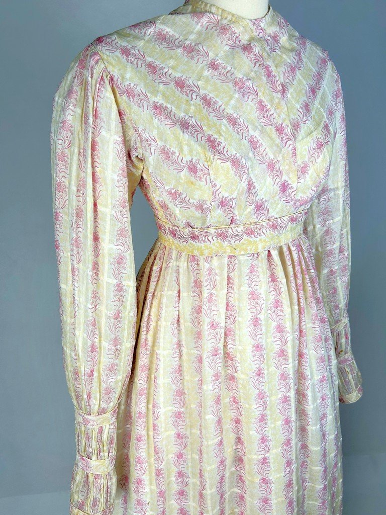 Robe d'été en mousseline imprimée - Angleterre période Regency Circa 1820-photo-1