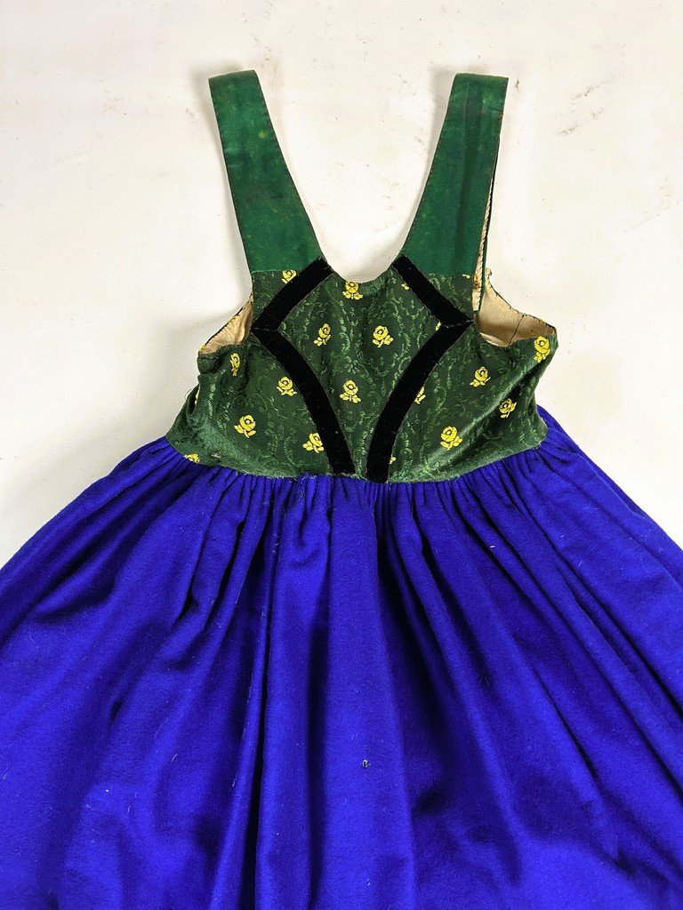 Une robe alsacienne en drap de laine bleu et corset de soie Circa 1900-1920-photo-6