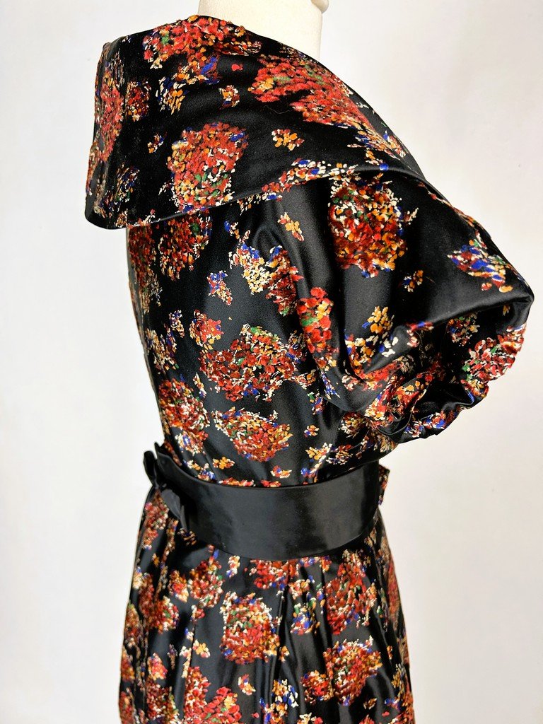 Velvet Sabre Cocktail Dress - France Circa 1955-photo-7