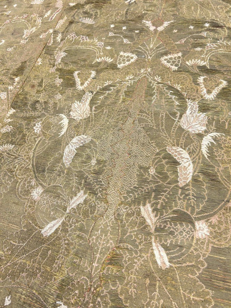 A Large Gold Brocade Panel - Louis XIV Period Circa 1700-photo-6