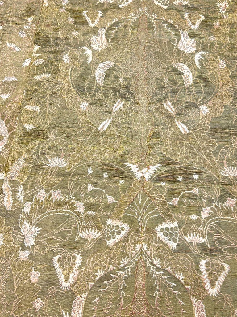 A Large Gold Brocade Panel - Louis XIV Period Circa 1700-photo-7