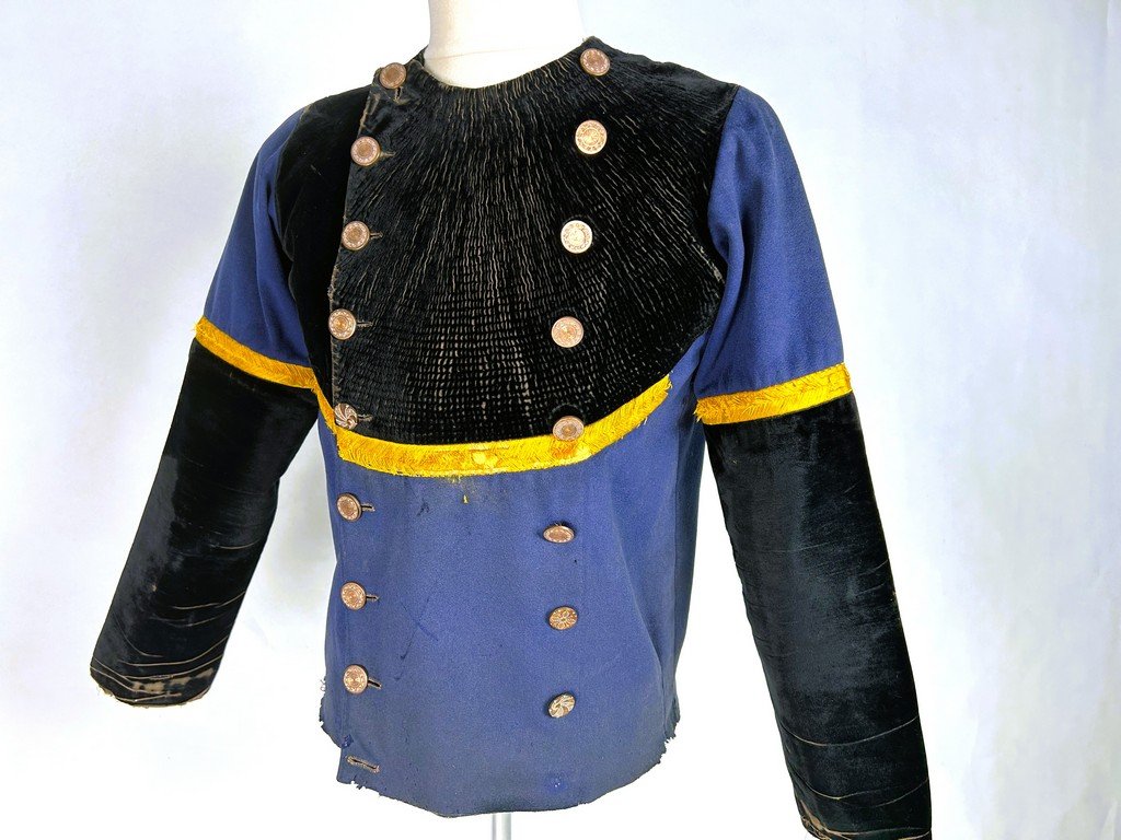 Breton Chupenn Jacket In Embroidered Indigo Wool Cloth - Quimper Region Circa 1880-1900-photo-1