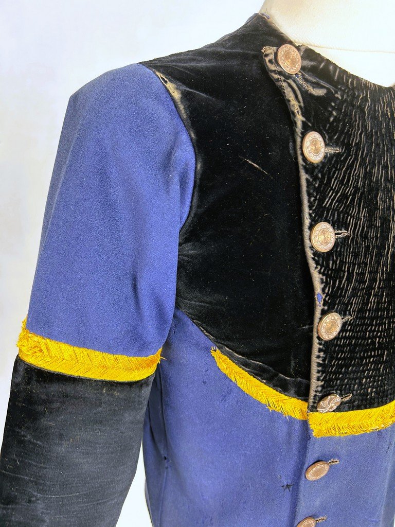 Breton Chupenn Jacket In Embroidered Indigo Wool Cloth - Quimper Region Circa 1880-1900-photo-4