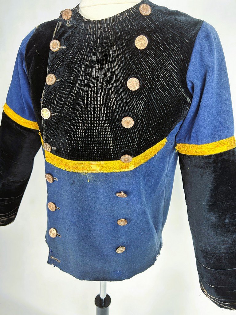 Breton Chupenn Jacket In Embroidered Indigo Wool Cloth - Quimper Region Circa 1880-1900