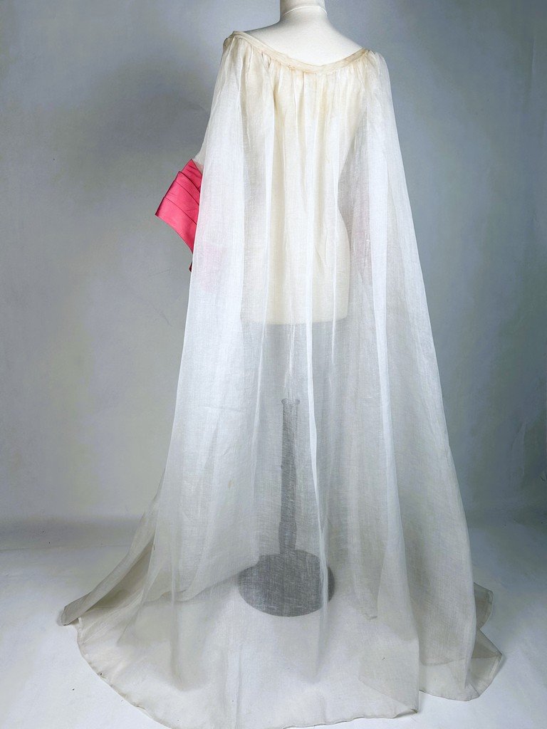 Ceremonial Cape With Pagoda Sleeves By Maggy Rouff - Paris, Circa 1950-photo-2