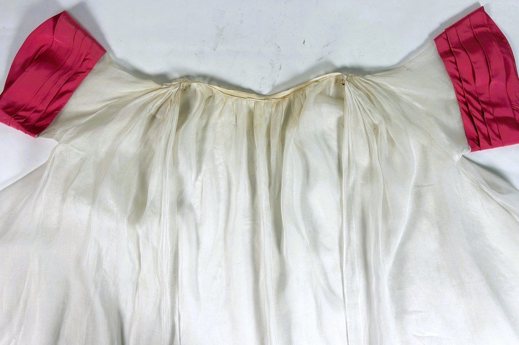 Ceremonial Cape With Pagoda Sleeves By Maggy Rouff - Paris, Circa 1950-photo-8