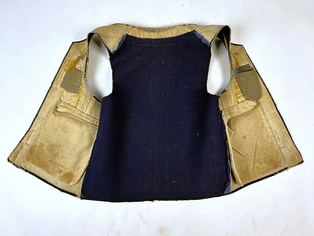 Gilet breton Glazig en drap de laine indigo brodé - Région de Quimper Circa 1880-1900-photo-2
