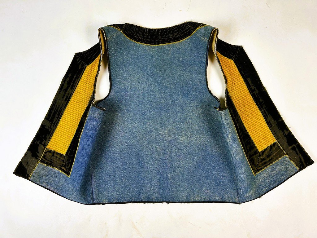 Gilet breton Glazig en drap de laine indigo brodé - Région de Quimper Circa 1880-1900-photo-4