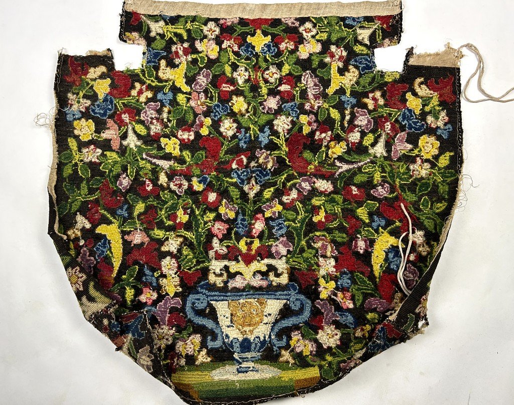 Louis XIV Armchair Upholstery With Stitched Patterns - France, Second Half Of The 17th Century-photo-2